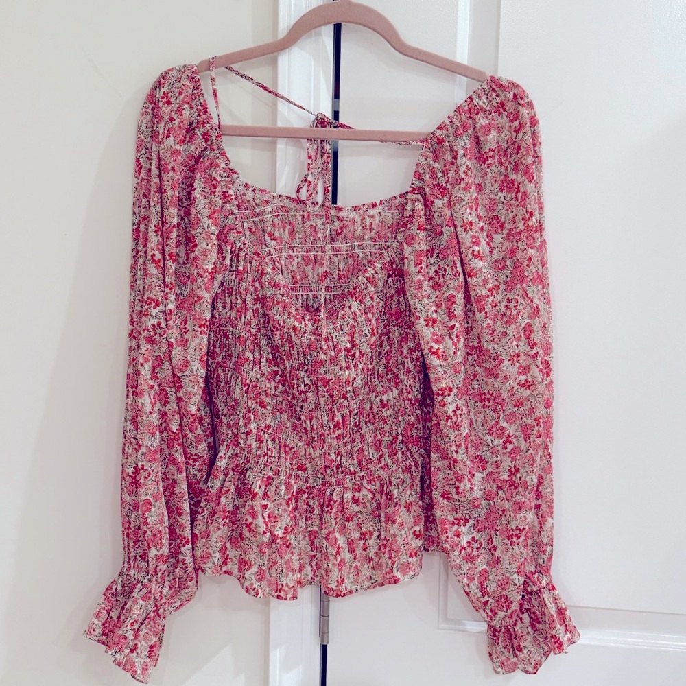 NWT. Lucy Paris top